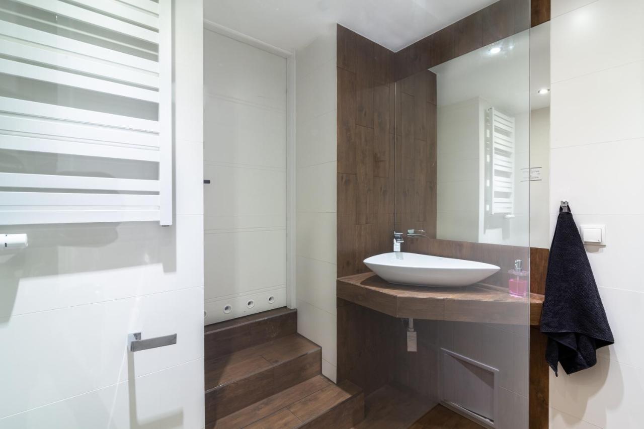 Rainbow 1 Premium Apartment
